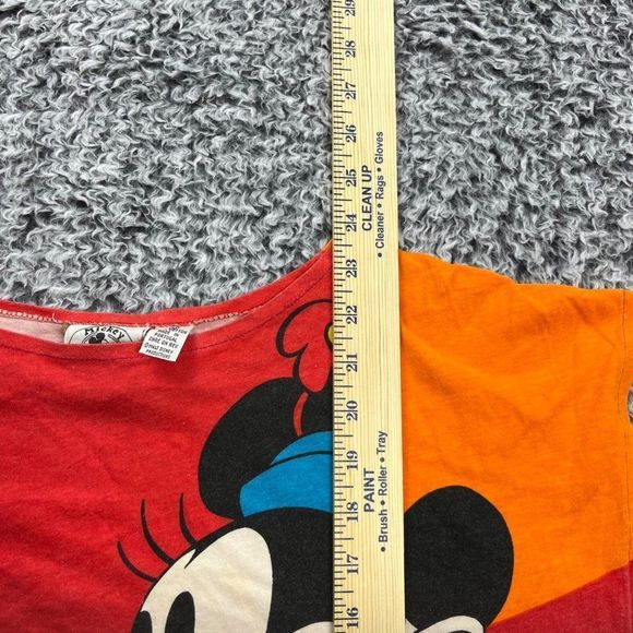 Vintage Disney Shirt Woman Medium Graphic Mickey & Co Minnie Mouse J G Hook Top - Picture 4 of 8